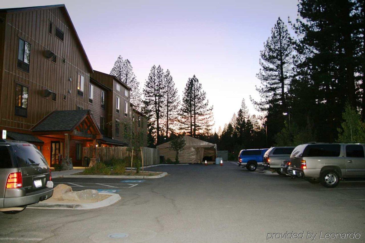 Hampton Inn & Suites Tahoe-Truckee Ngoại thất bức ảnh